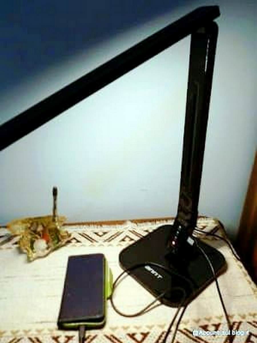 ANNT® 14W Lampada LED da tavolo con Porta USB e funzione timer