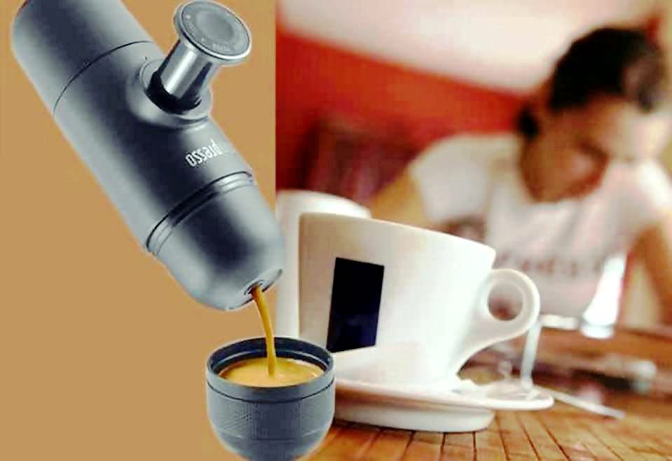 Minipresso Wakako per caffè espresso caldo ovunque
