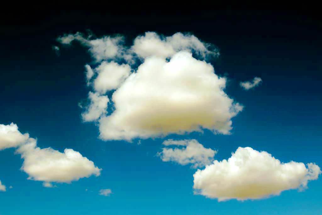 Nuvole, meravigliose pellegrine del cielo
