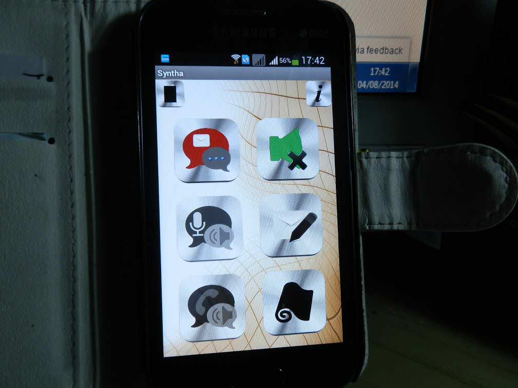 Syntha, la prima smart app multifunzionale a comando vocale per Android su Google Play.
