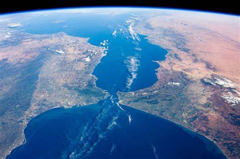 Perché si chiama Mar mediterraneo, mare o oceano
