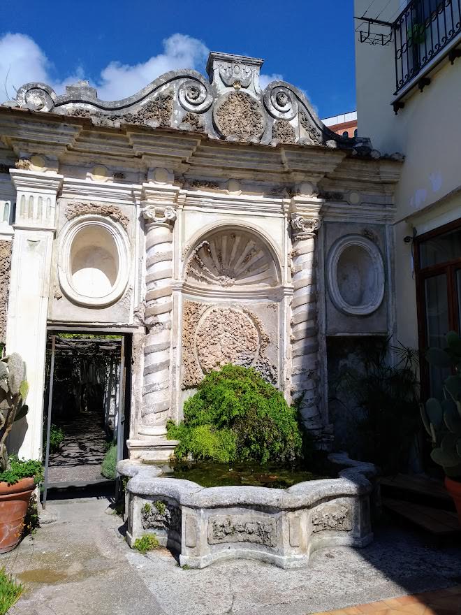 Giardino della Minerva Salerno del XII secolo